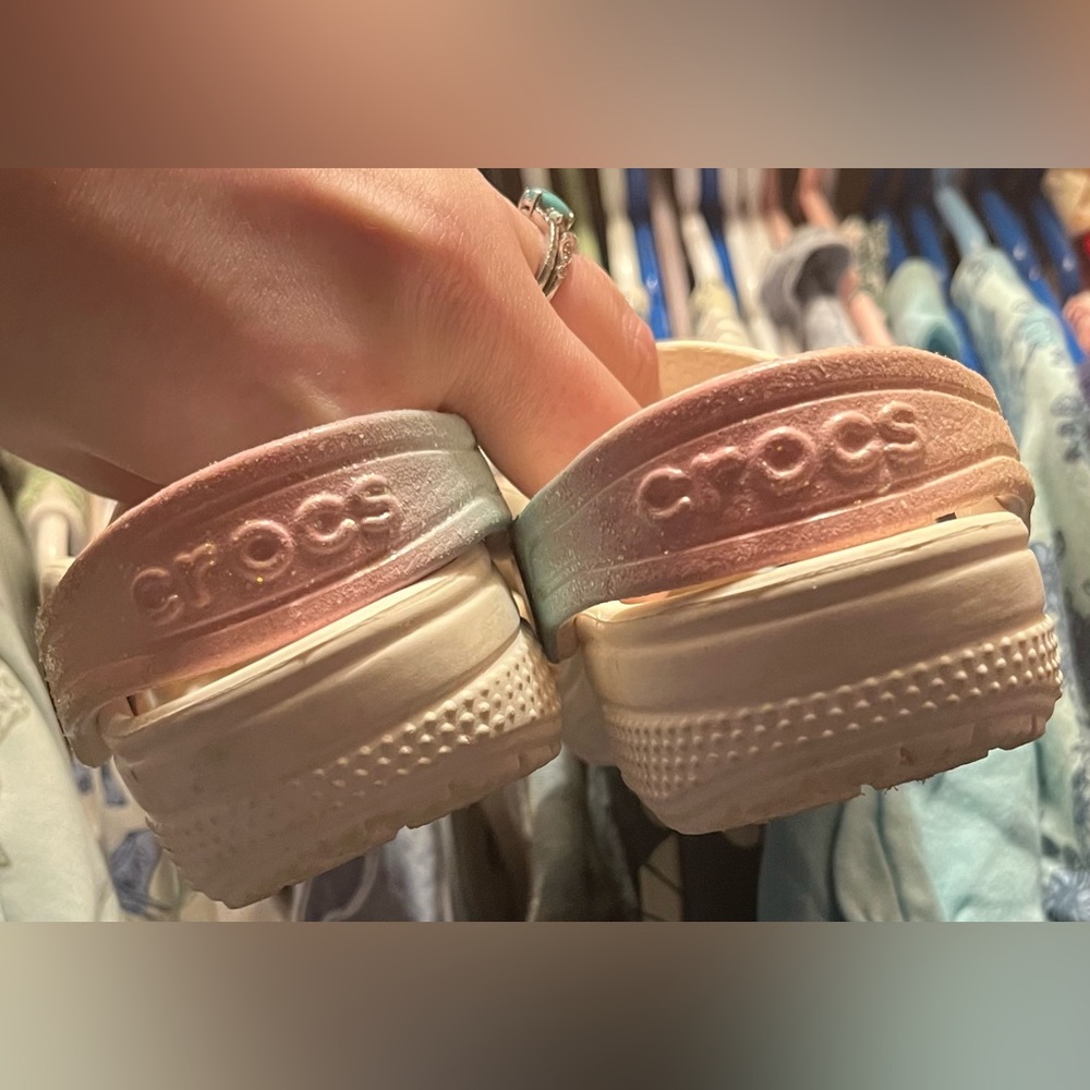 Kids Cream Unicorn Clogs - Picture 4 of 6